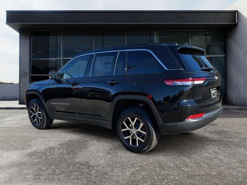 New 2025 Jeep Grand Cherokee Limited image 5