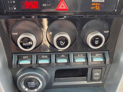 Used 2020 Subaru BRZ Limited RWD image 17