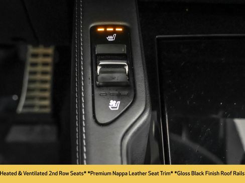Used 2022 Kia Telluride SX w/ SX Prestige Package image 12
