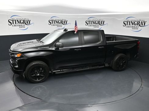 Certified 2025 Chevrolet Silverado 1500 Custom w/ LPO, Dark Essentials Package AWD/4WD image 23
