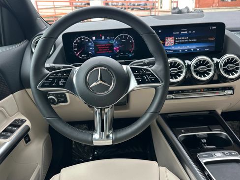 Certified 2026 Mercedes-Benz GLA 250 image 20