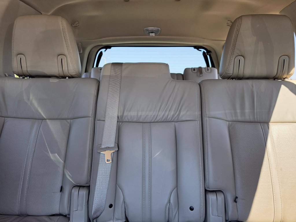 Used 2017 Lincoln Navigator Select RWD image 33