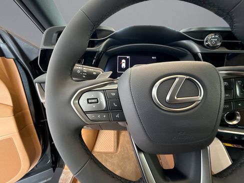 Used 2026 Lexus RZ 350e 2WD w/ Convenience Package image 16