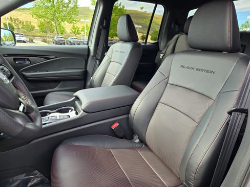 New 2026 Honda Ridgeline Black Edition image 19