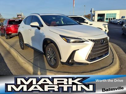 Used 2025 Lexus NX 250 FWD w/ Premium Package