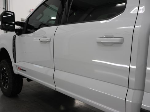 Used 2025 Ford F250 XLT w/ Black Appearance Package AWD/4WD image 36
