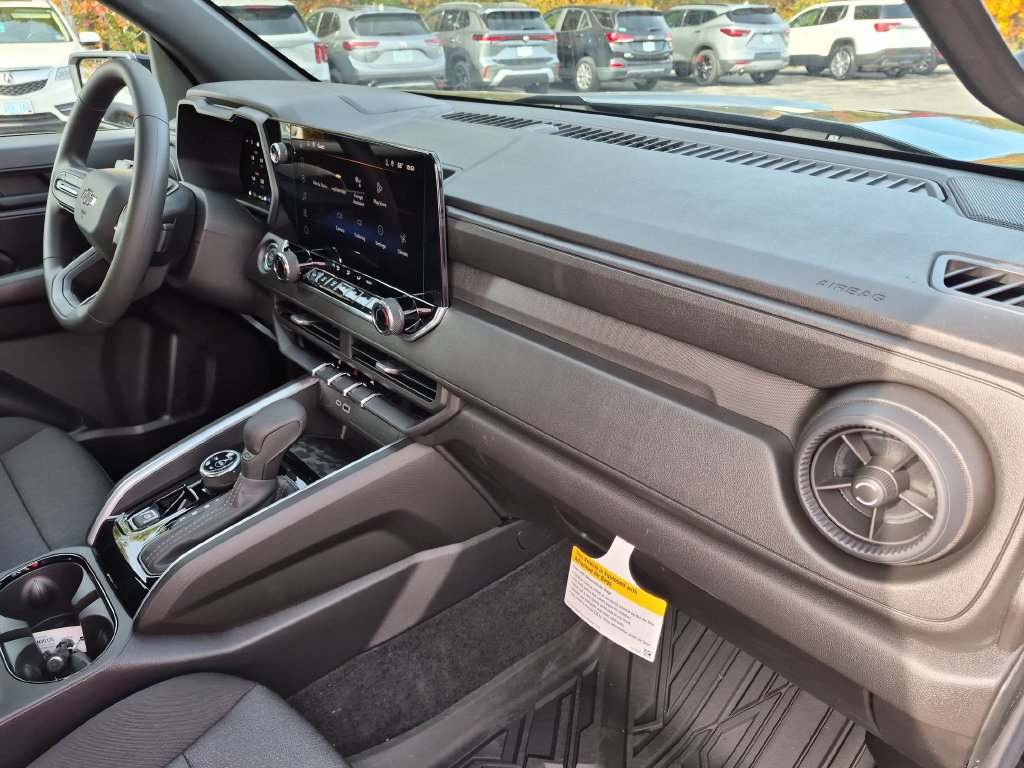 New 2026 Chevrolet Colorado Trail Boss AWD/4WD image 32