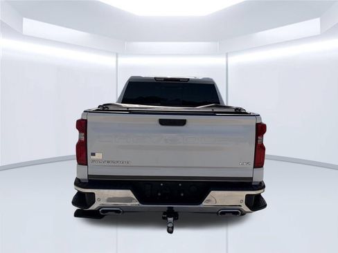 Used 2024 Chevrolet Silverado 1500 LTZ AWD/4WD image 4