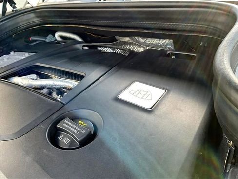 Certified 2021 Mercedes-Benz Maybach GLS 600 4MATIC image 33