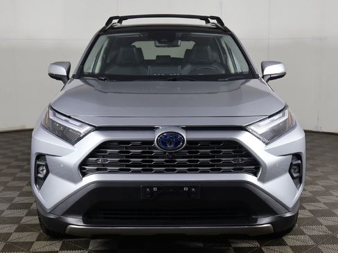 Used 2022 Toyota RAV4 Limited image 12