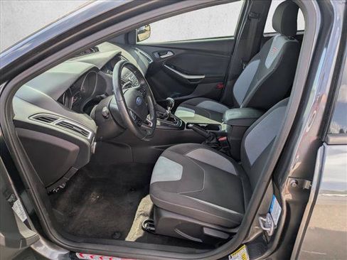 Used 2018 Ford Focus ST FWD image 14