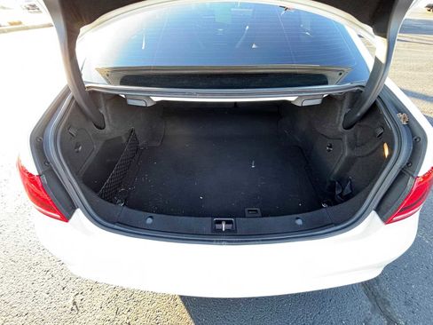 Used 2017 Mercedes-Benz E 400 4MATIC Coupe image 10