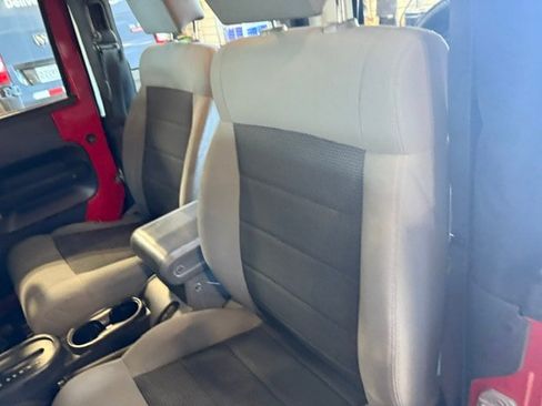 Used 2008 Jeep Wrangler X AWD/4WD image 40