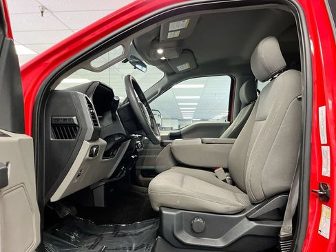 Used 2018 Ford F150 XLT AWD/4WD image 14