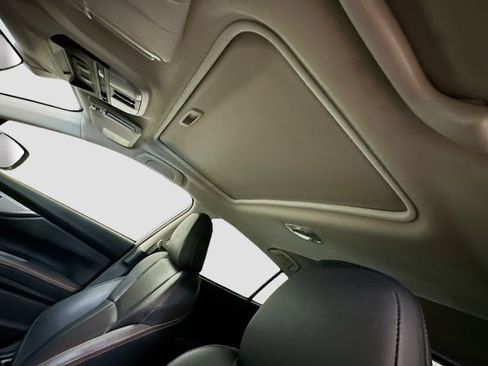 Used 2023 Subaru Crosstrek 2.5i Limited w/ Moonroof Package image 26