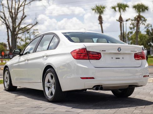 Used 2013 BMW 328i xDrive Sedan AWD/4WD image 9
