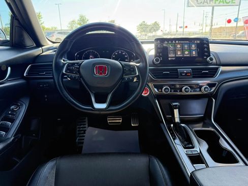 Used 2018 Honda Accord Sport image 26