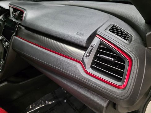 Used 2018 Honda Civic Type R image 36