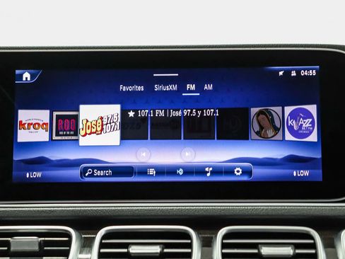 Used 2024 Mercedes-Benz GLE 350 4MATIC w/ 3rd Row Seat Package image 15