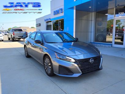 Used 2024 Nissan Altima 2.5 SV