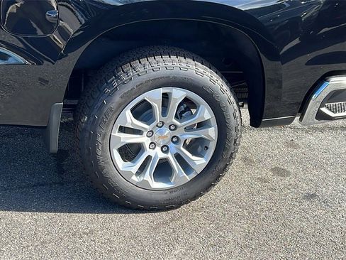 New 2026 Chevrolet Silverado 1500 LTZ w/ LTZ Premium Package image 9
