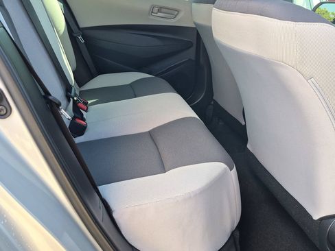 Used 2025 Toyota Corolla LE w/ LE Premium Package FWD image 7