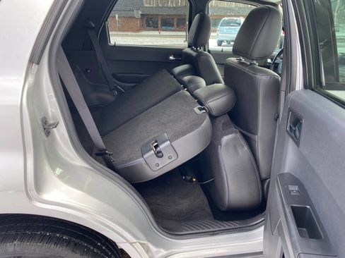 Used 2008 Mercury Mariner 4WD V6 image 29