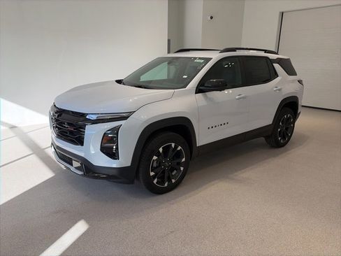 New 2026 Chevrolet Equinox RS w/ Convenience Package III image 3