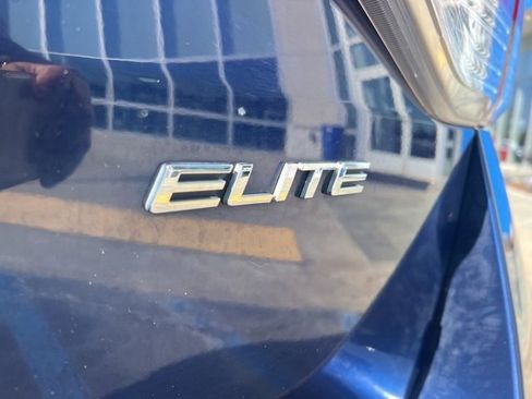 Used 2015 Honda Odyssey Touring Elite image 8