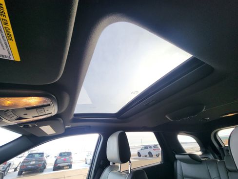 Used 2024 Dodge Durango GT image 13