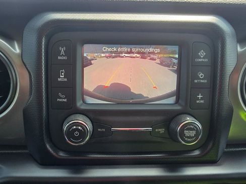 Used 2021 Jeep Wrangler Unlimited Sport w/ Dual Top Group AWD/4WD image 10