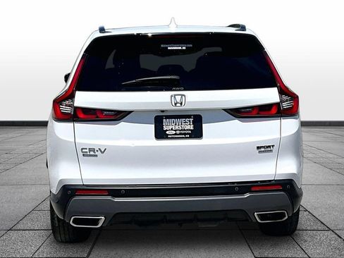 Used 2023 Honda CR-V Sport Touring image 4