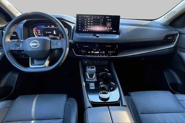 Certified 2026 Nissan Rogue Platinum w/ Platinum Premium Package AWD/4WD image 16