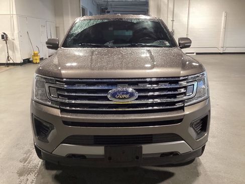 Used 2019 Ford Expedition XLT w/ Equipment Group 201A image 9