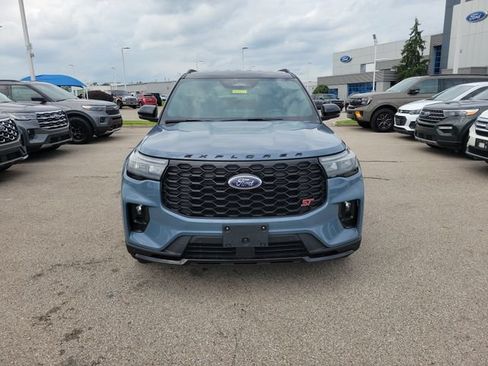 Certified 2025 Ford Explorer ST AWD/4WD image 8
