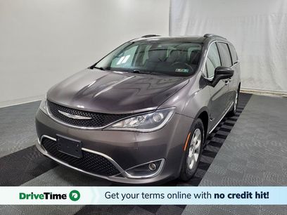 Used 2017 Chrysler Pacifica Touring-L Plus