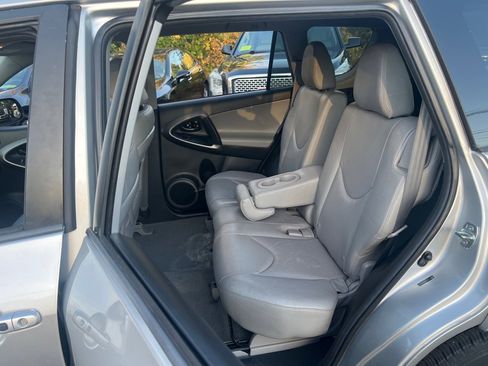Used 2012 Toyota RAV4 Limited image 15