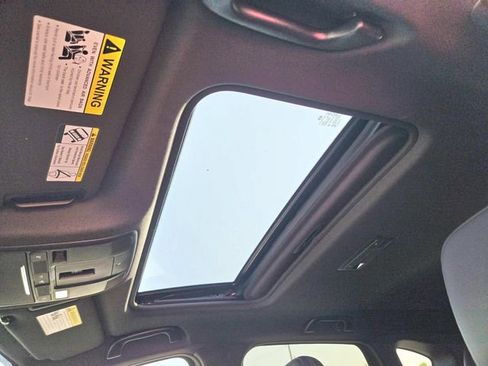 New 2025 MAZDA CX-5 Signature image 6