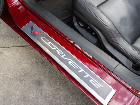 Used 2016 Chevrolet Corvette Z06 w/ 3LZ Preferred Equipment Group RWD image 14
