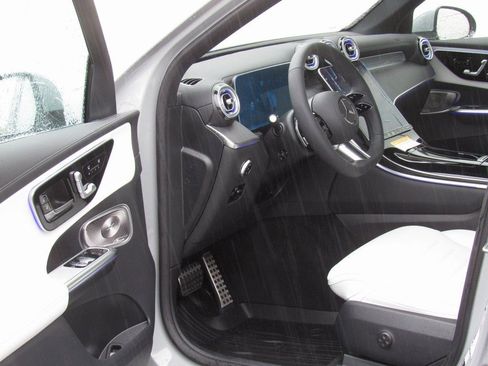 New 2026 Mercedes-Benz GLC 300 4MATIC image 8