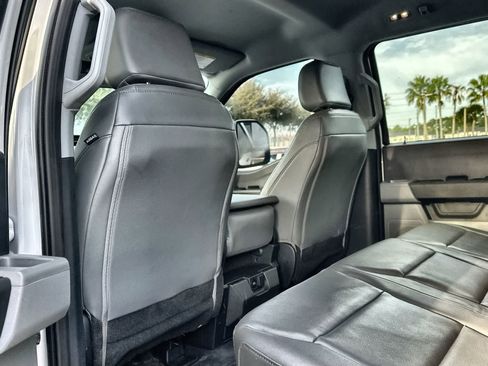 Used 2024 Ford F250 XL w/ XL Chrome Package image 12