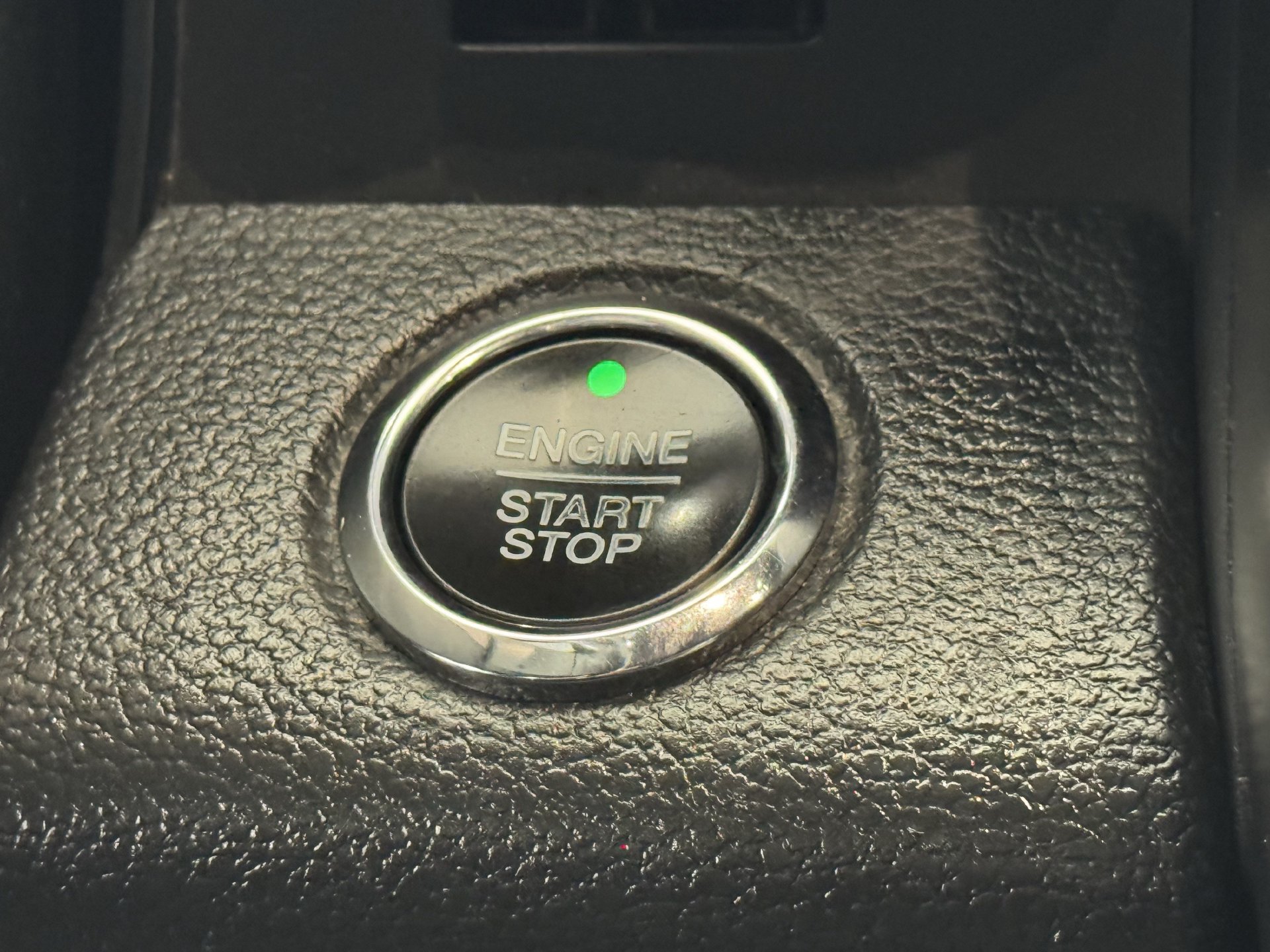 Used 2020 Ford Expedition Limited AWD/4WD image 30