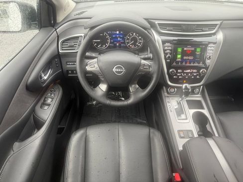 Used 2024 Nissan Murano SL image 18