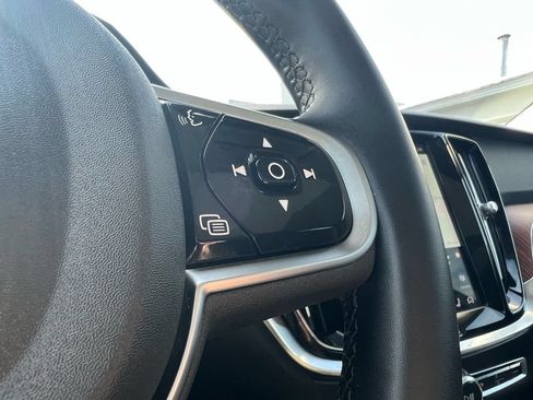 Certified 2025 Volvo S60 B5 Plus AWD/4WD image 12