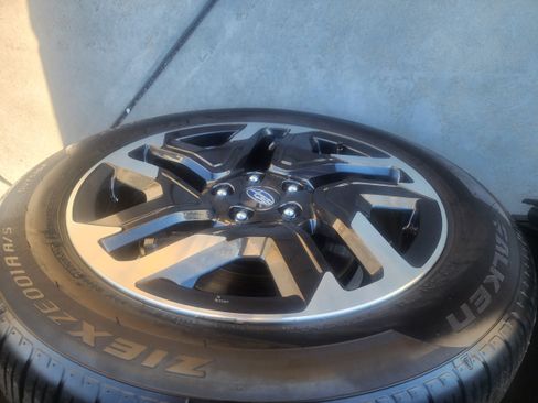 Certified 2025 Subaru Forester Limited w/ Popular Package #1 image 6