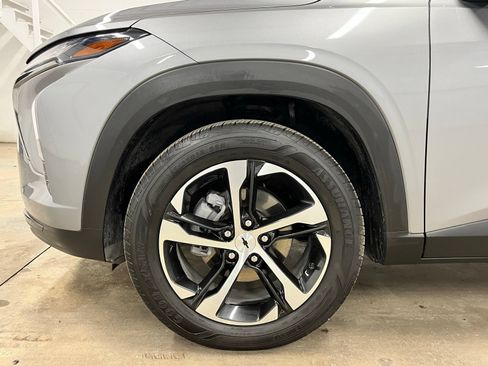 Used 2026 Chevrolet Trax RS w/ Sunroof Package FWD image 9