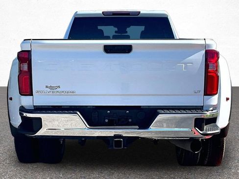 Used 2024 Chevrolet Silverado 3500 LT image 5