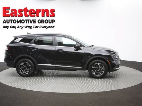 Used 2024 Kia Sportage LX AWD/4WD image 46