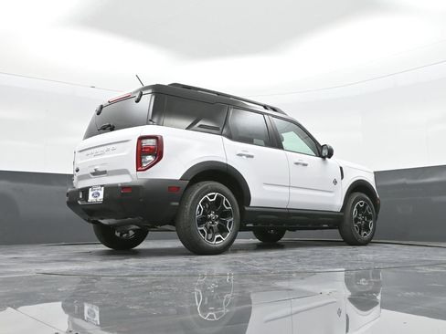 New 2025 Ford Bronco Sport Outer Banks w/ Outer Banks Tech Package+ image 55