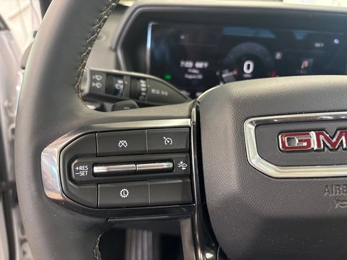 Used 2026 GMC Terrain AT4 w/ Convenience Package III AWD/4WD image 21